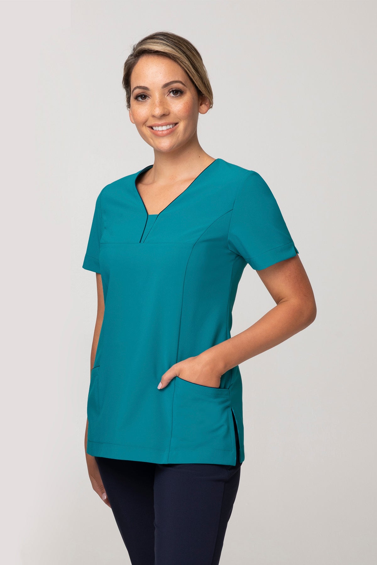 2280 - 4-Way Stretch Tunic